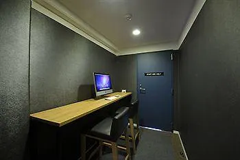 8 Hotel Fujisawa